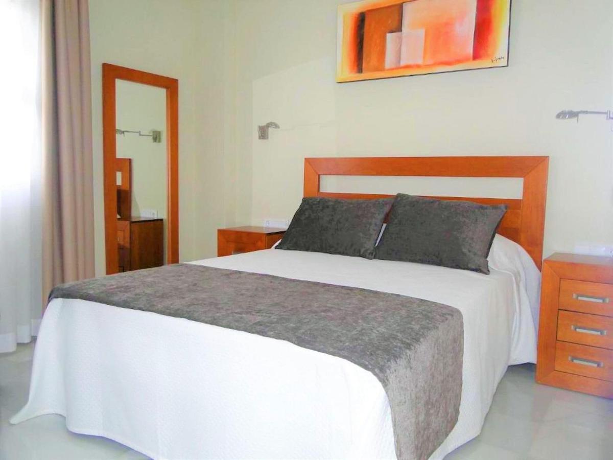 Attractive Holiday Home In Roquetas De Mar Surrounded By Beaches Exterior photo